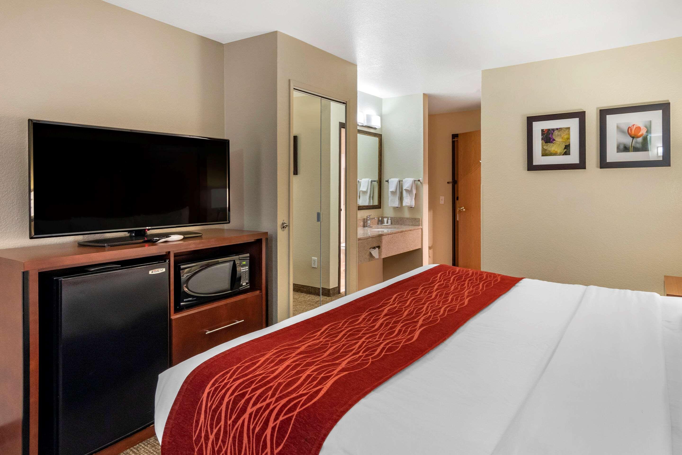 Comfort Inn Fontana Buitenkant foto